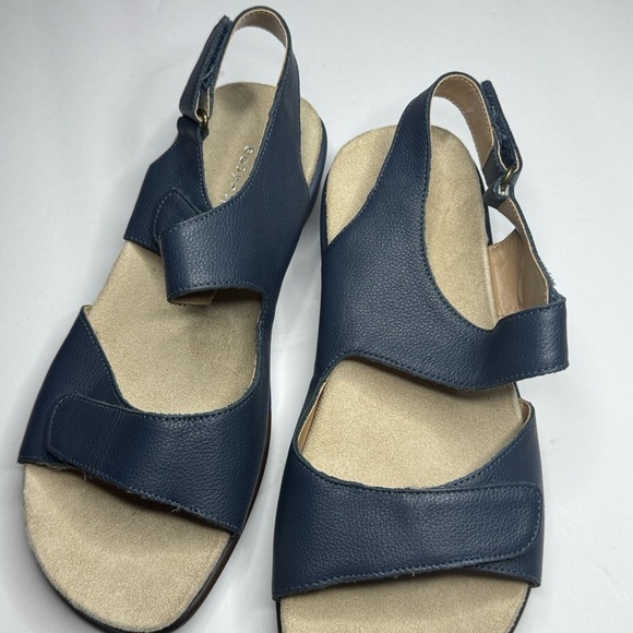 Women's Navy Sandals - Picture 1 of 9